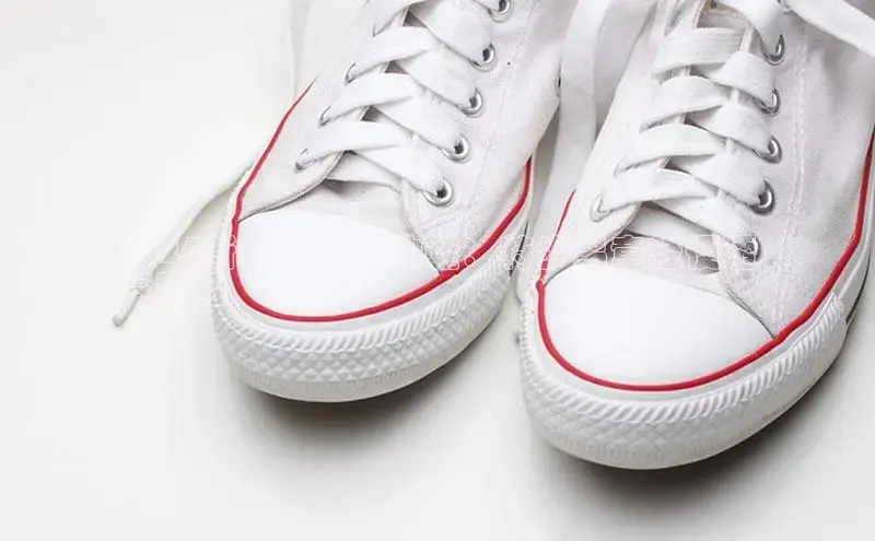 意昂2登录地址百度智能云2024新款儿童运动鞋：特步男童轻便透
气跑鞋