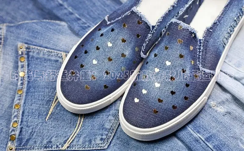 时尚与舒适并重：2025新款春款儿童运动鞋